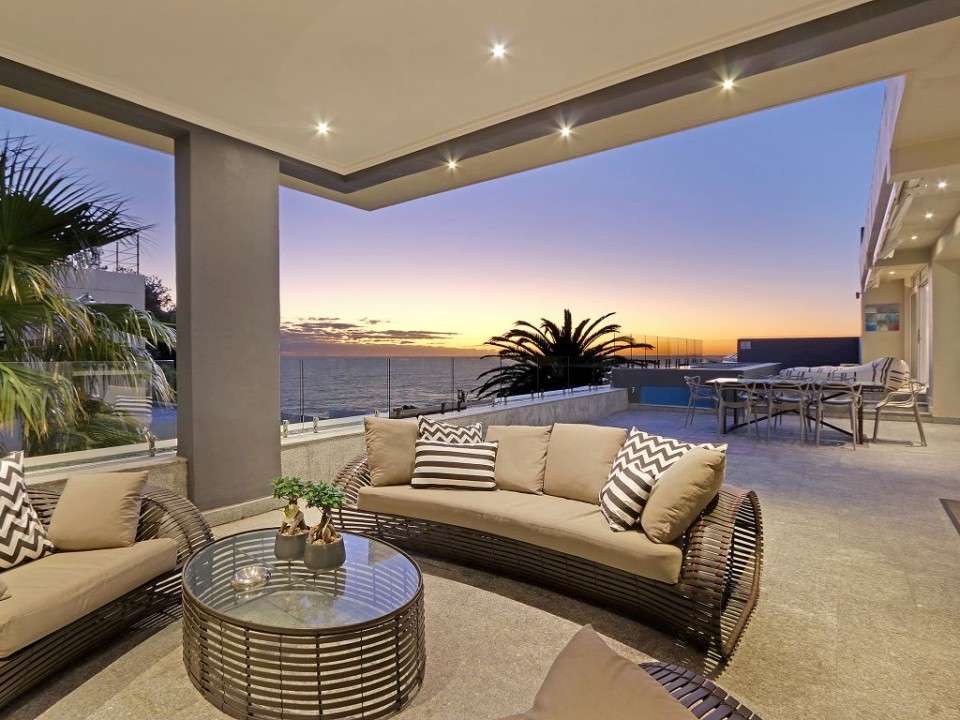 authentic villas in Cape Town