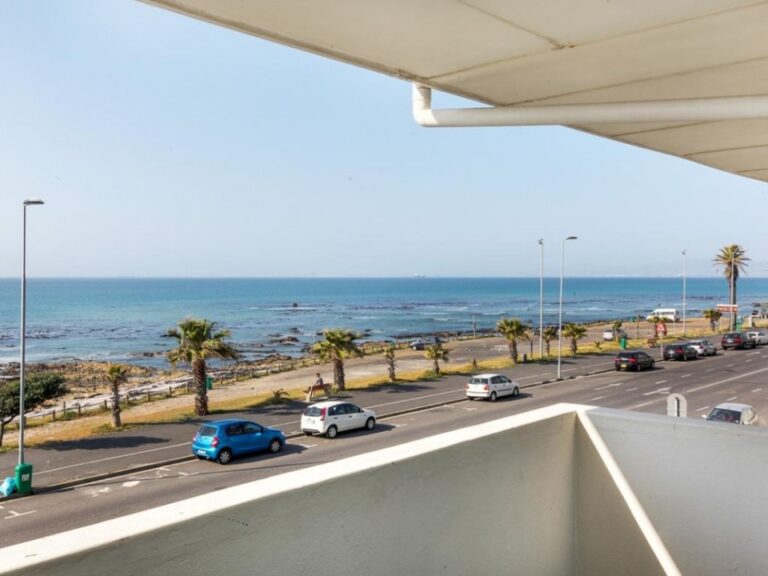 0f7e12df-60c2-41b6-b8c9-b5da8633f692