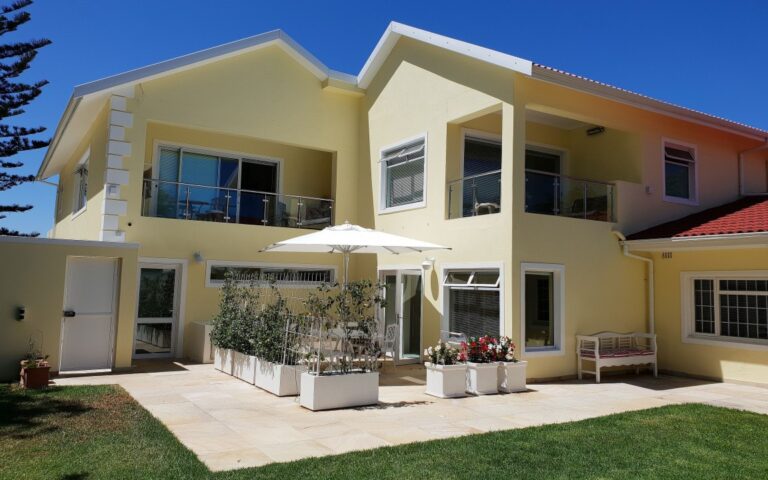 1_COCO_7_Guesthouse_4000x2500 (Custom)