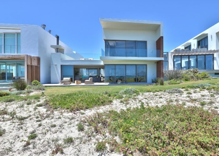 24WatersEdge-33-700x500