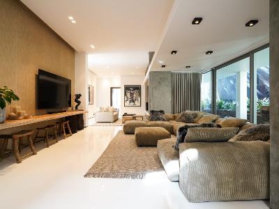 56061577-9f8d-4cb3-af84-29aeb925c91e