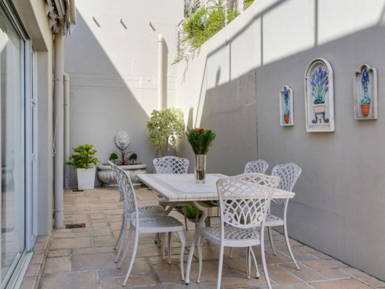 5eb3335e-7b64-4ff5-8004-1aa600e98aab