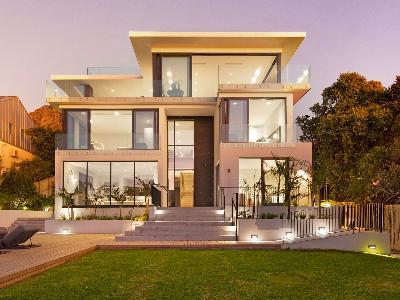 Architectural Elegance at 9 Ronald Rd