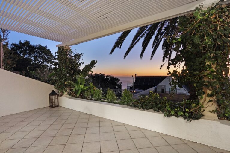 7d64e3a4-a9db-4954-b580-7f0592d7b3b0