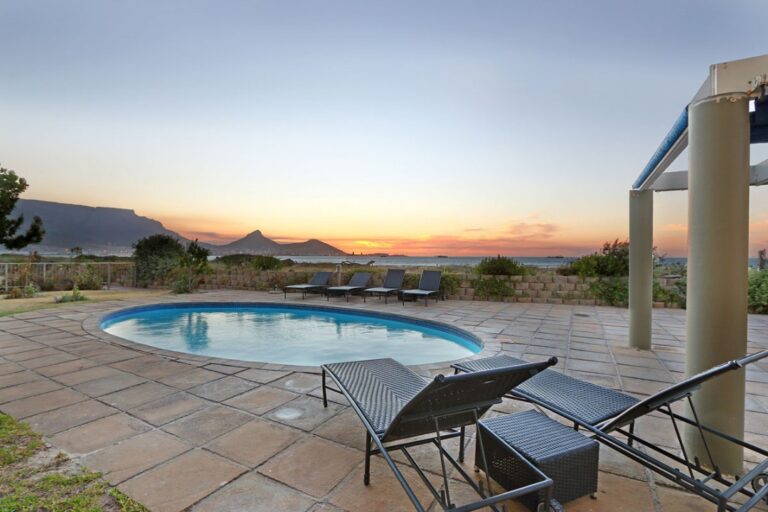 8766_1512480441-2640850245_1