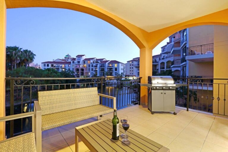 93fb1726-b236-4e89-a2e9-e6ccc800f6d6