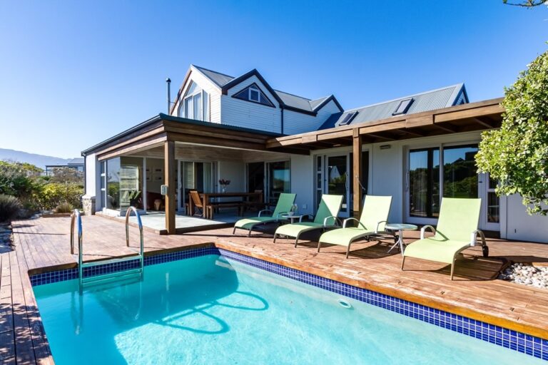 Dream-Beach-Kommetjie-Gallery1