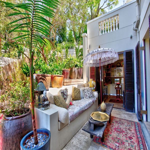 House-Campbell-Young-Punchy Colours-23