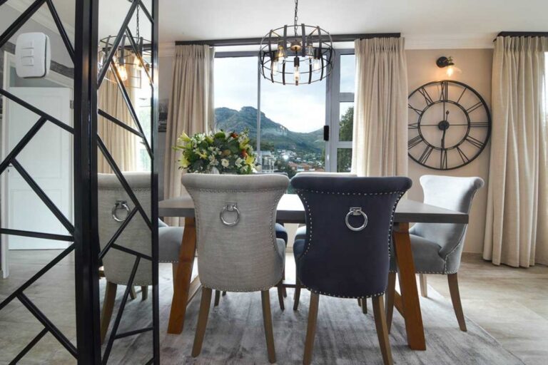 Hout-Bay-Boardwalk-Lounge4