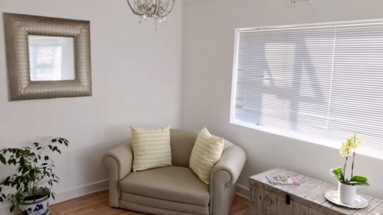 IMG_6064.1366x768_q85_crop_upscale