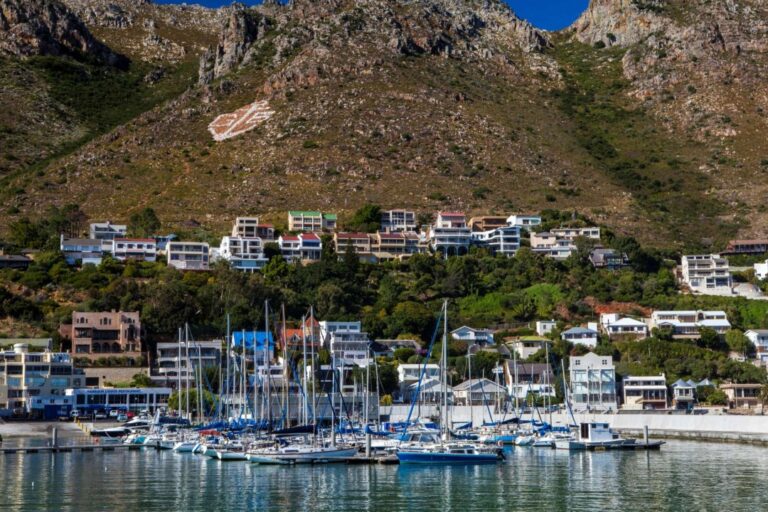 IMG_9793-resized-Harbour-Houses-and-GB-sign