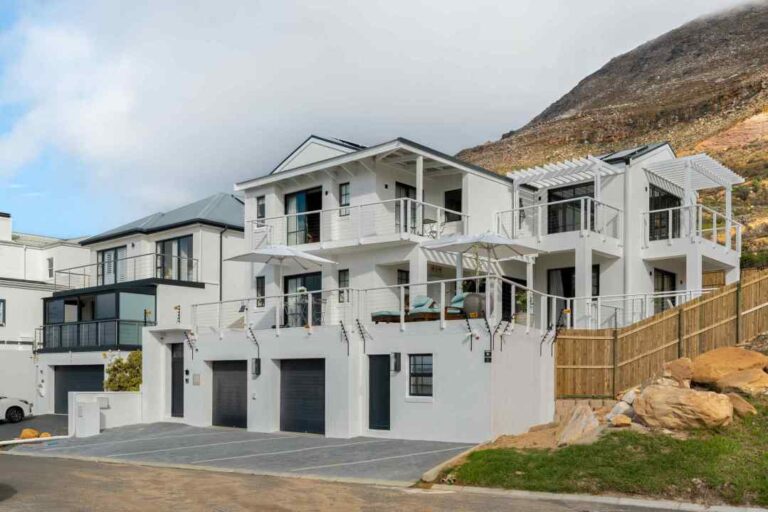 SimonsTownAccommodation-10DorianPlace47of47-scaled_16_11zon