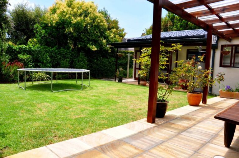 Tokai-Four-Bedroom-Large-Holiday-Accommodation-1