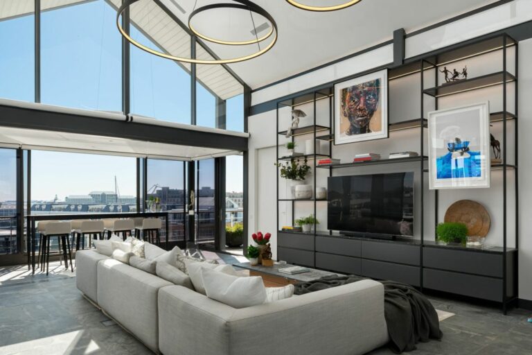 VAWaterfrontAccommodation-601Dovenby16of27