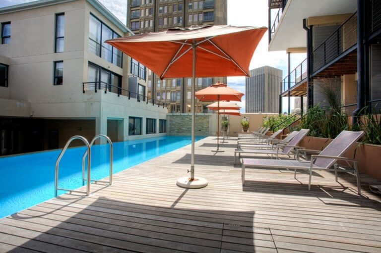 adj015_1615373071499704