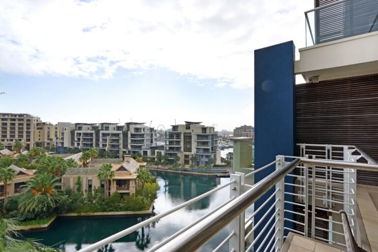 c1654e9b-daf9-4c03-b1ee-61b304dcabe1