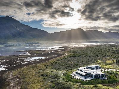 c3a59267-f895-43c5-a476-efed200b5654