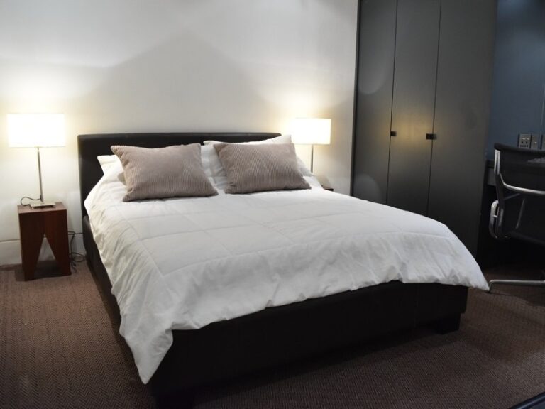 d7430d8a-43f5-43d9-b367-1094215ccd87