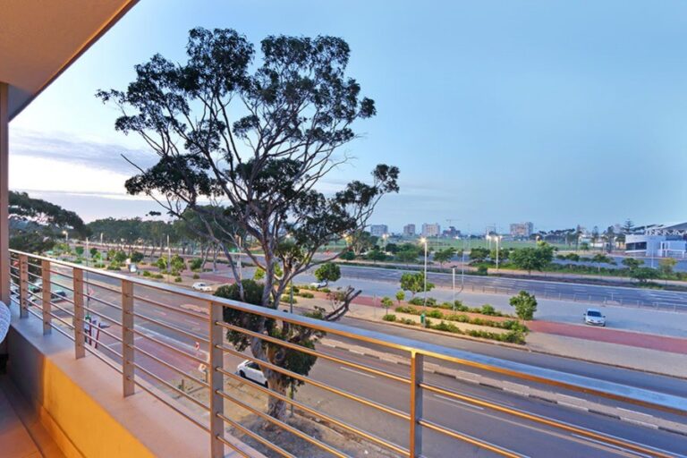 mnh301_00615373851796396