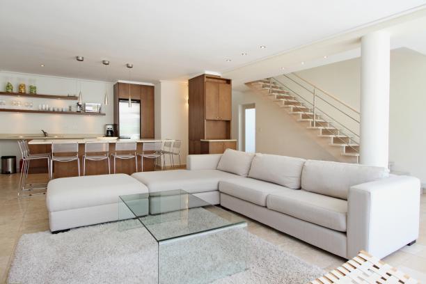 portrait-408-5f928bbcd6ddc5e7de8b67fbf66efc03bff635805117dbc7f313c8178efeb50f