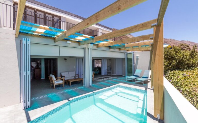 self-catering-accommodation-gordons-bay-badhuis-05