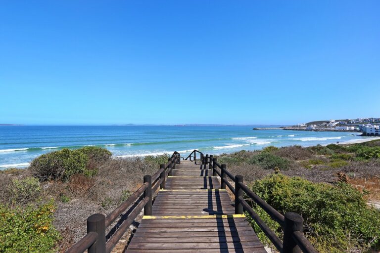 totalstay-calypso-sunrise-01