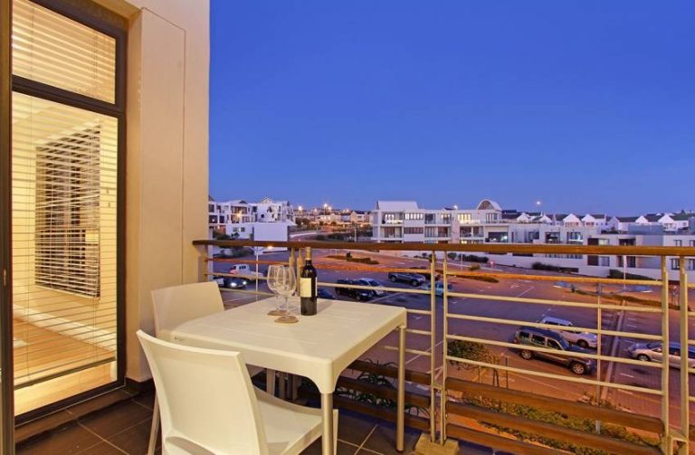 26592_1532073867-3769422895_17