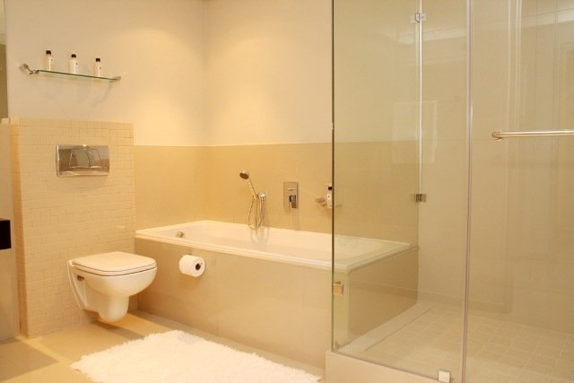 phoca_thumb_l_bathroom