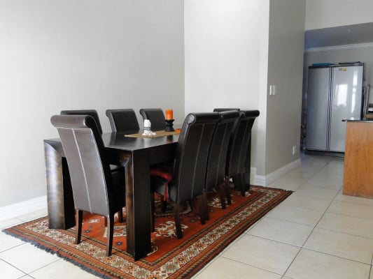 15464_1328608412_570_15464