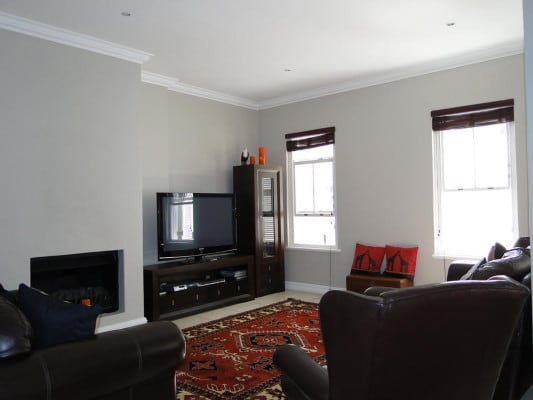 19647_1328608150_71_19647