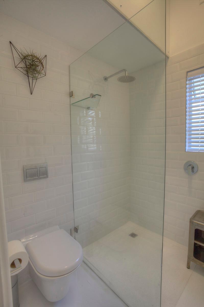 product1234586897-012