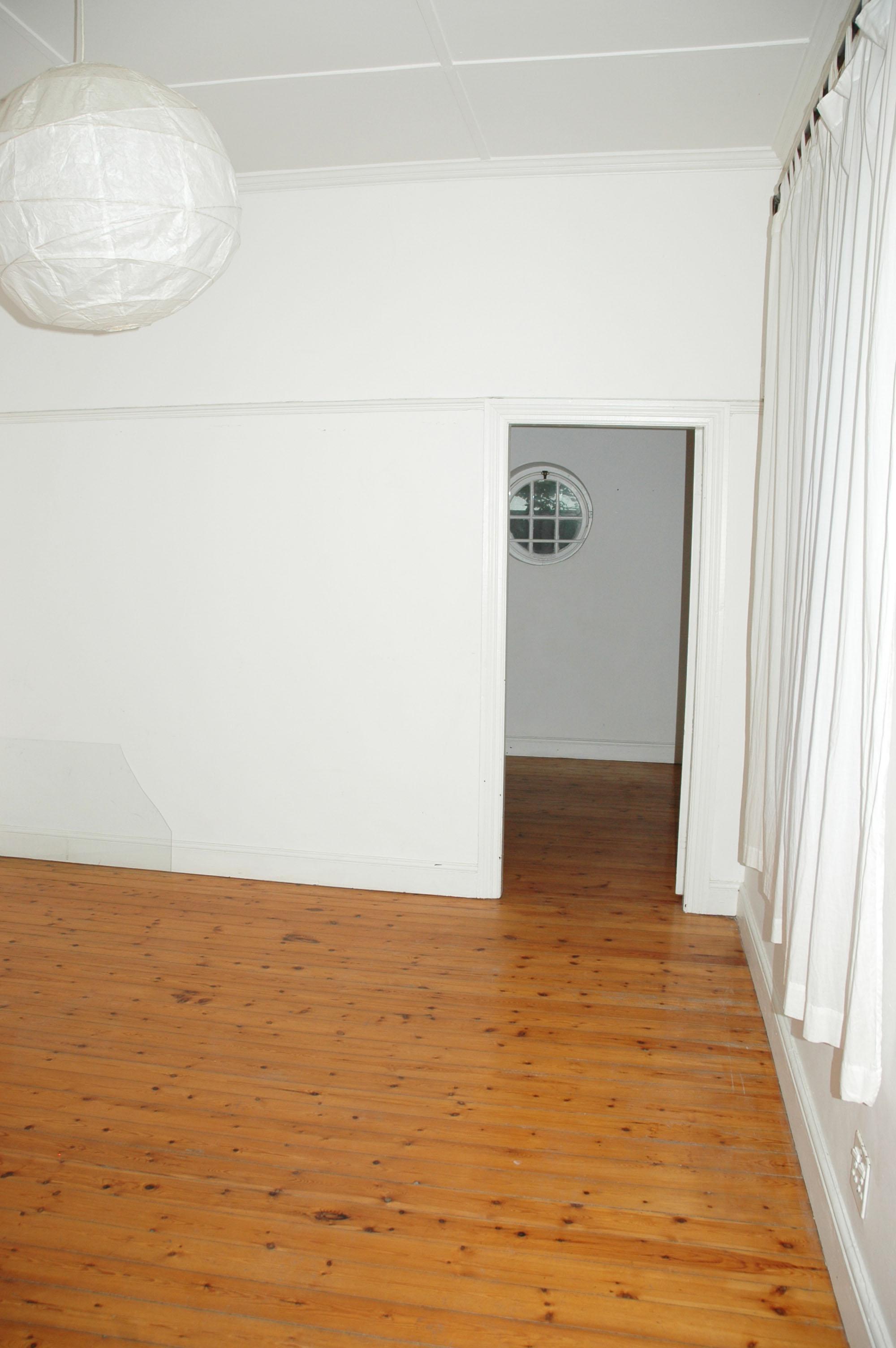 Product1234596882-019