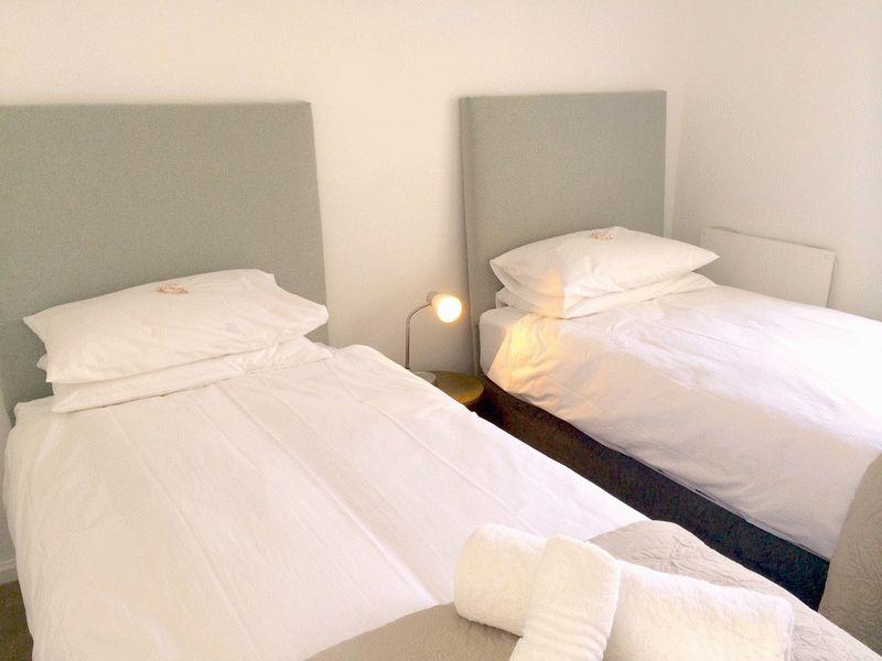 Product1234594256-015