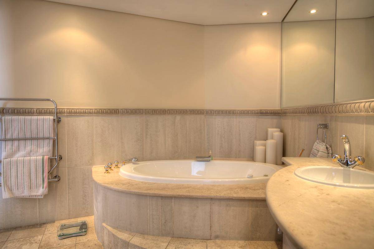 Product1234617643-023