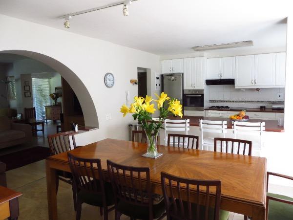 Product1234618570-005