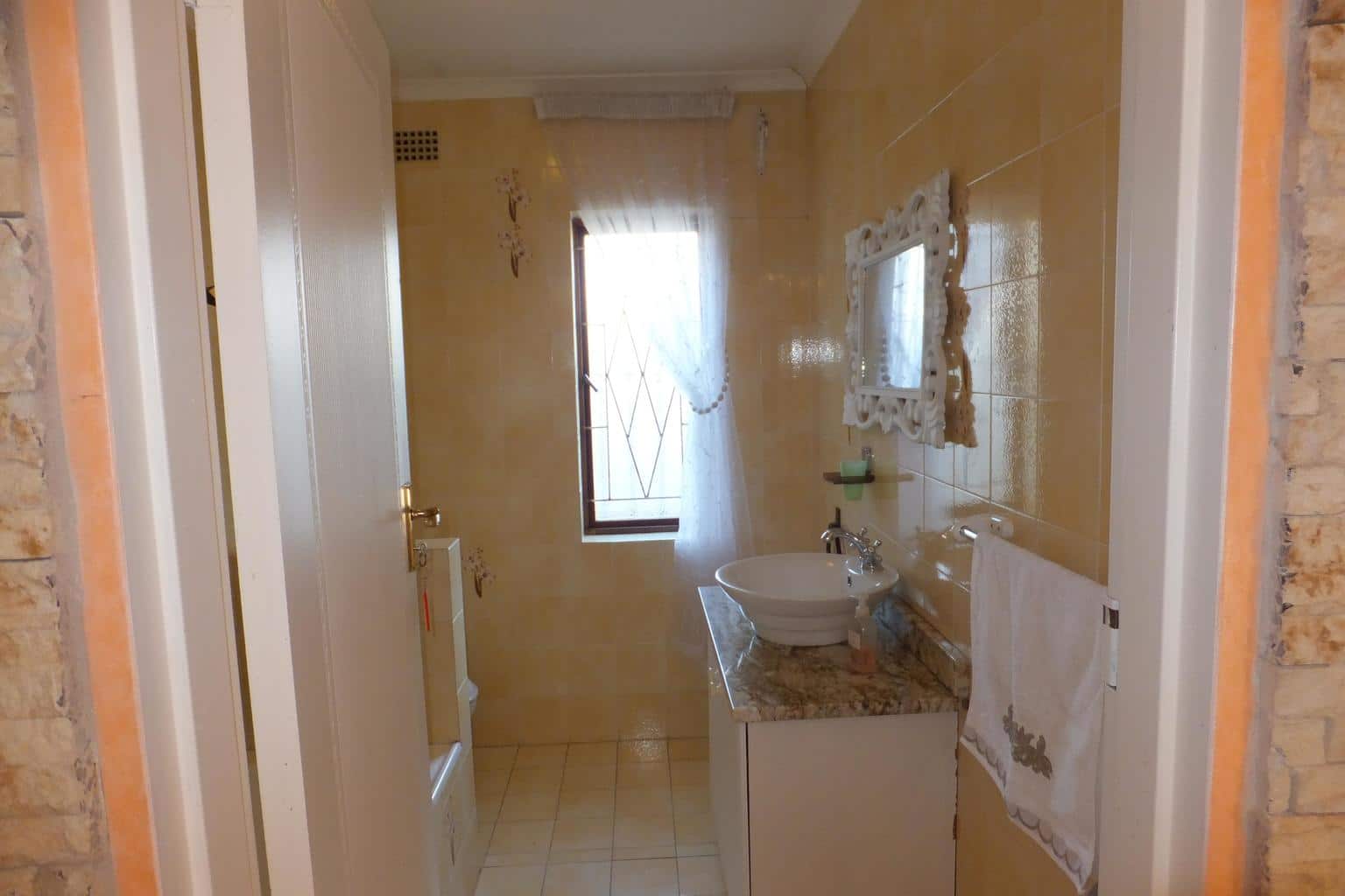 Product1234624142-012