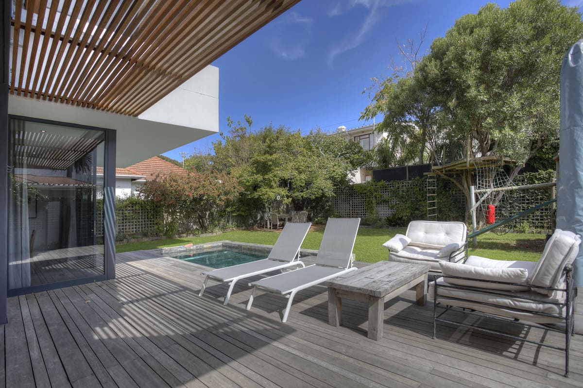 Product1234654963-008