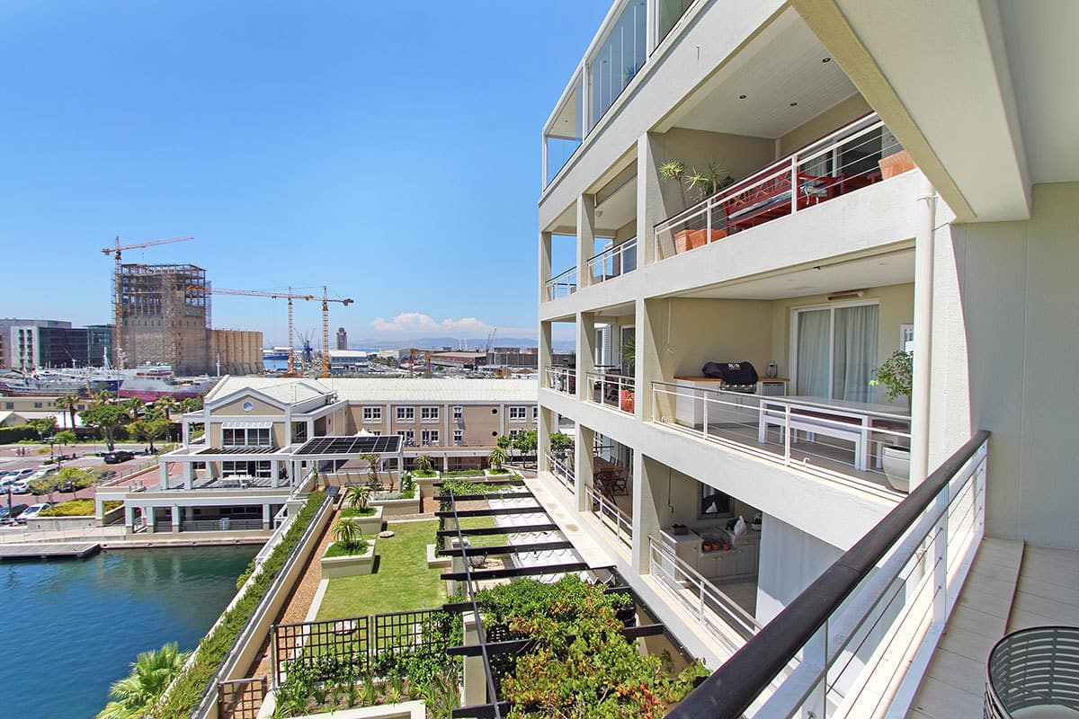 317e3839-e63a-4bae-8217-91b0ba0a4380