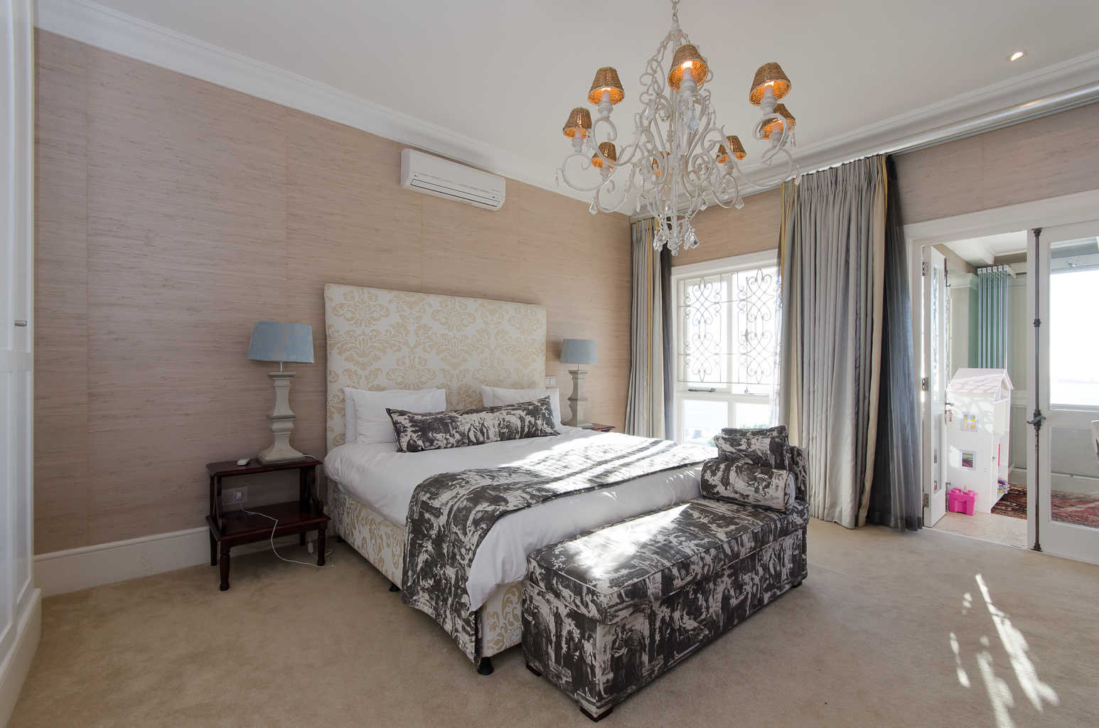 Product1234673709-022