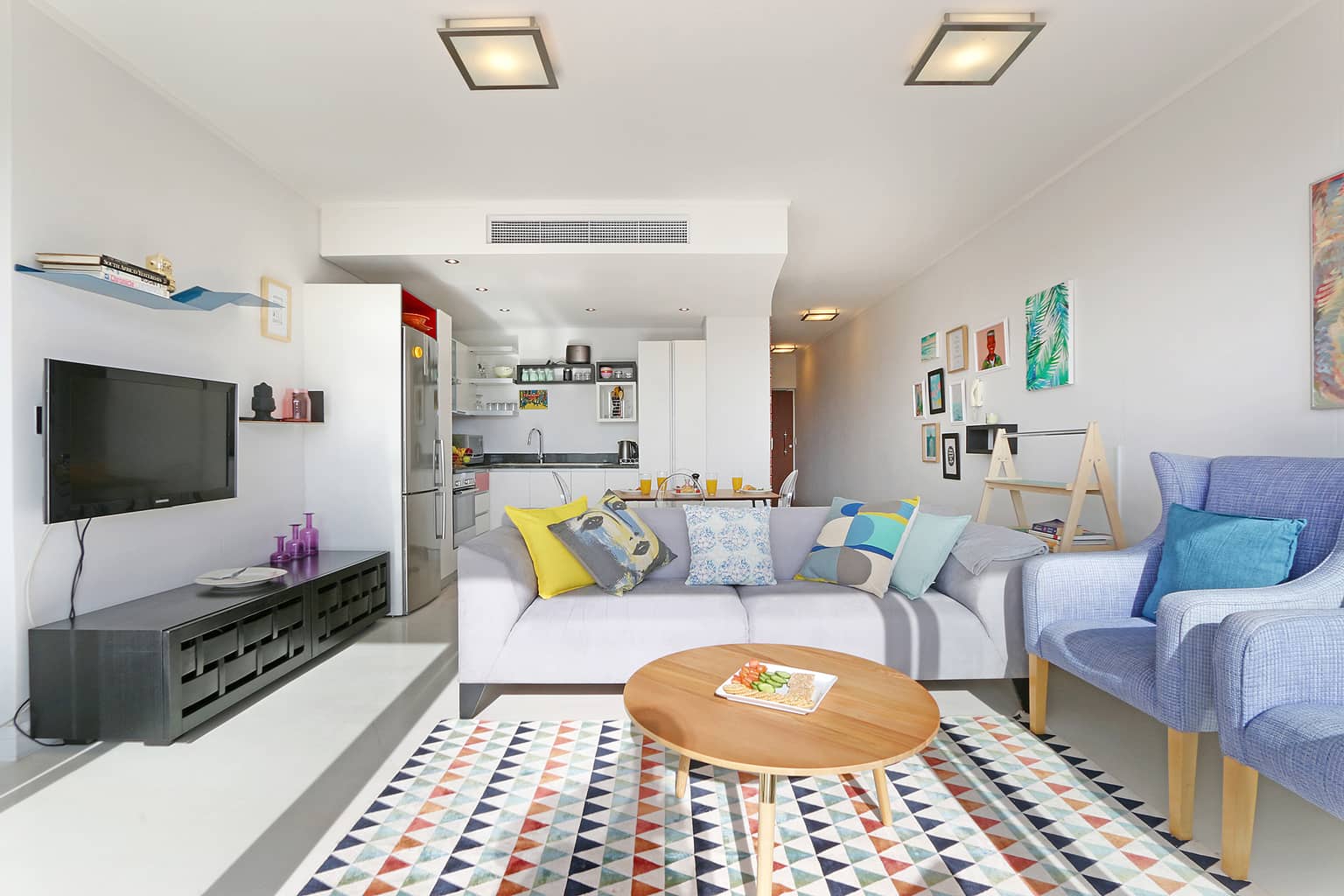 product1234680936-012