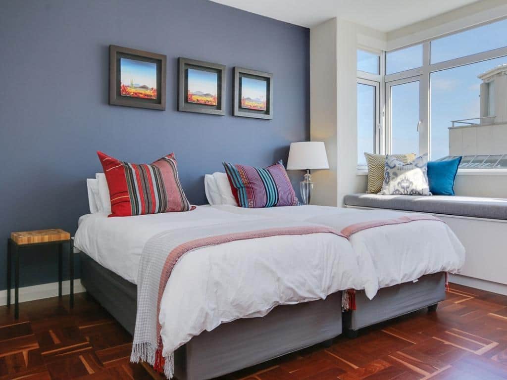 1048d0c3-4c1f-49d2-8382-f1d02ef361c4