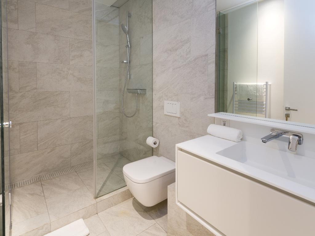 a38bc7b9-bd3a-4927-9dab-d37276d57639