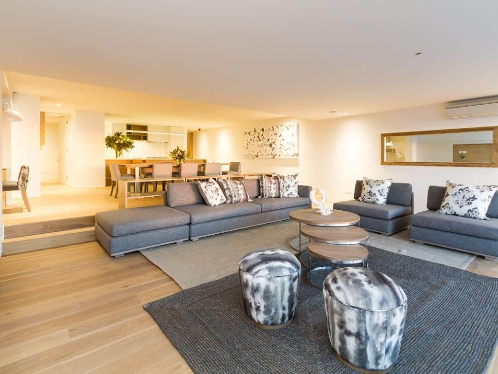 f00a185b-a320-46f9-82d9-4d588adbf57c