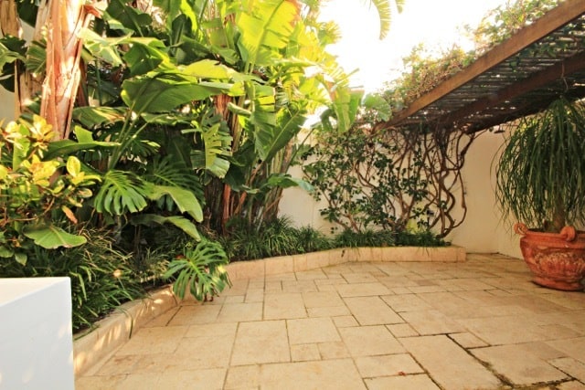 Product1234722585-007