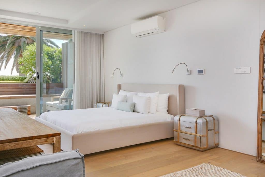 beach-view-luxury-apartment-24509827-1024x683