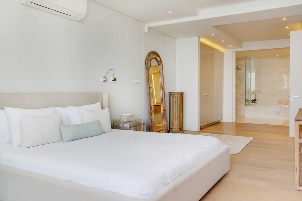 beach-view-luxury-apartment-24509829-1024x683