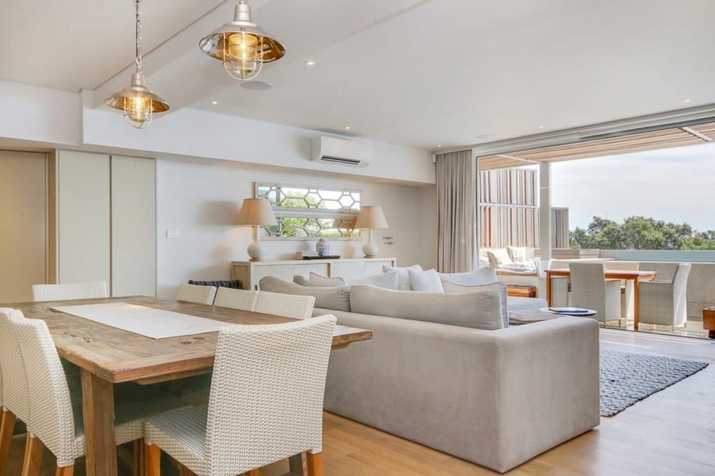 beach-view-luxury-apartment-24509831-1024x683