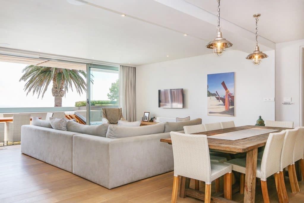 beach-view-luxury-apartment-24509833-1024x683