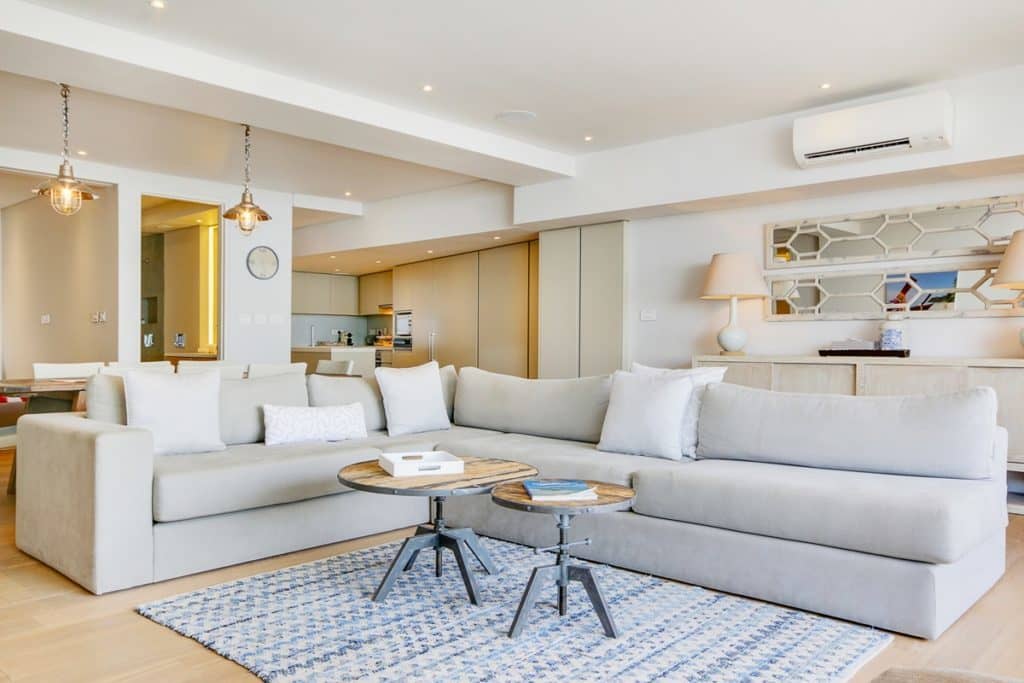 beach-view-luxury-apartment-24509836-1024x683