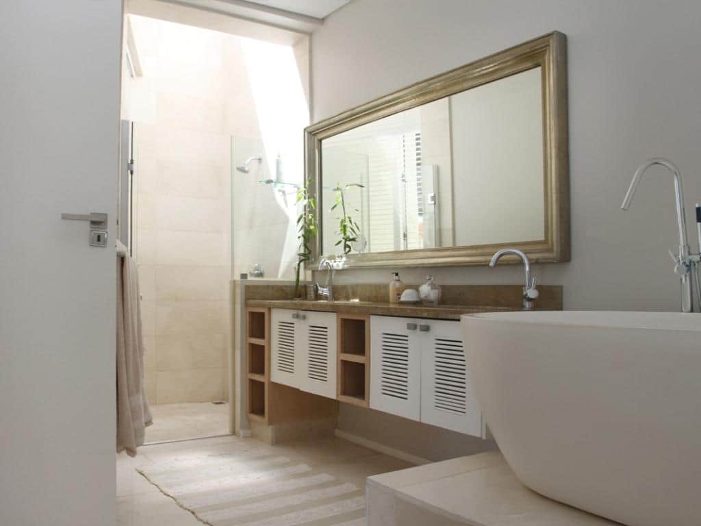 08146eb0-4bb8-4df8-8163-d7d7af1c936c